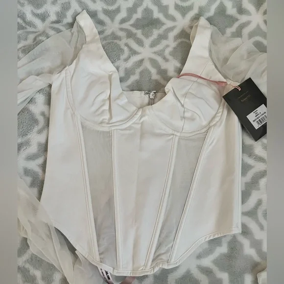 NWT Araminta top - Picture 5 of 9